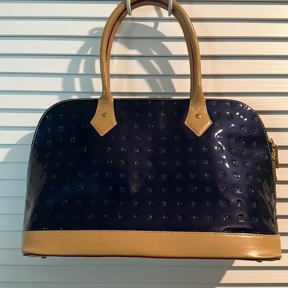 Arcadia Bags Euc Arcadia Vintage Navy Blue Patent Leather Handbag